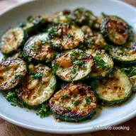 Calabac&iacute;n Asado Con Ajo: Dorado Y Saludable