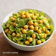 Ensalada Garbanzos Andaluza Sabor a Verano F&aacute;cil