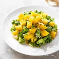 ENSALADA CON ADEREZO DE MANGO Mi Secreto Tropical Favorito