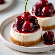 Mini Cheesecakes con Cereza para 12