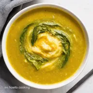 Sopa de Papa y Espinaca F&aacute;cil Receta Casera Reconfortante