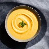 Vichyssoise Tartar de At&uacute;n Un Bocado de Verano al Estilo Julius