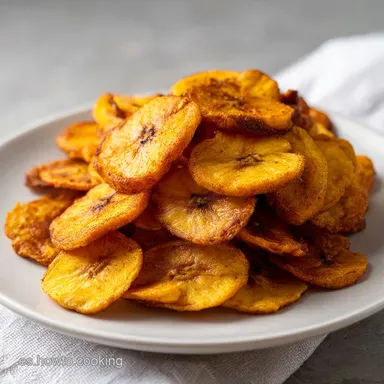 Chips de Pl&aacute;tano a la Canela: Crujientes y Listas en 15 Minutos Tarjeta de receta